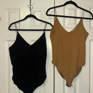 gaze V-Neck Spaghetti Strap Bodysuits in Black and Brown